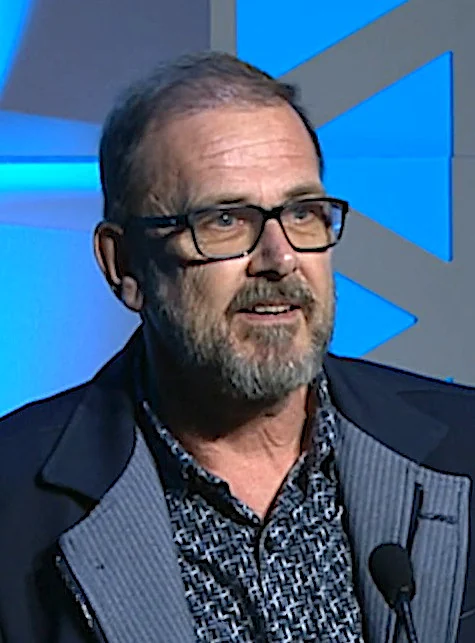 Chris Long, English voice of K'nsi in Dragon Ball Super