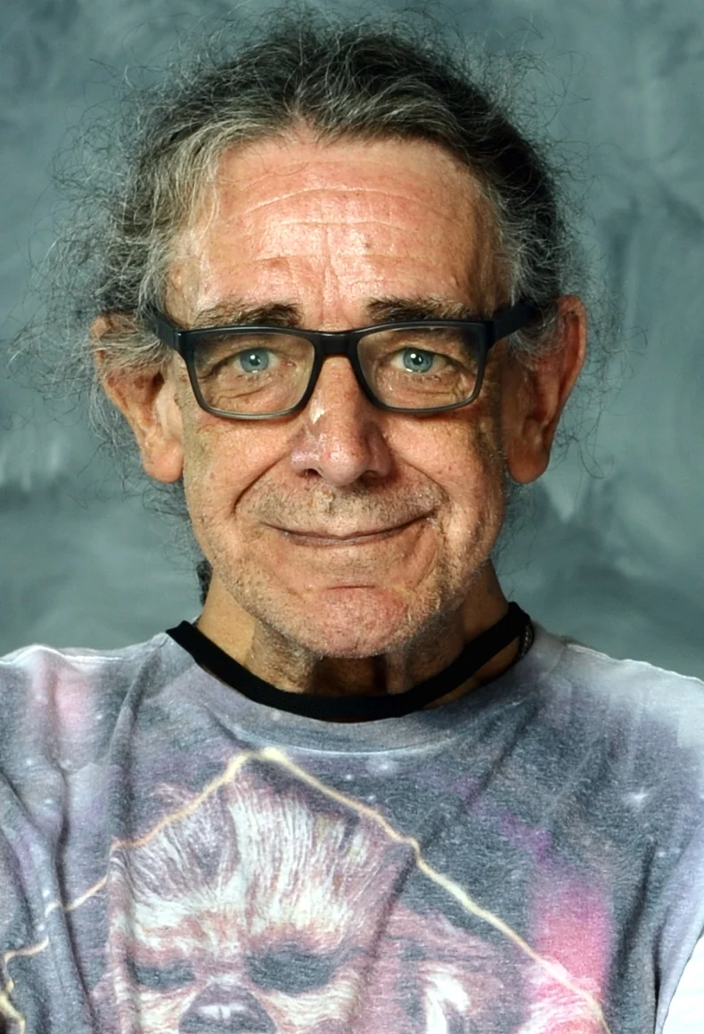 Peter Mayhew, English voice of Susha in Dragon Ball GT special