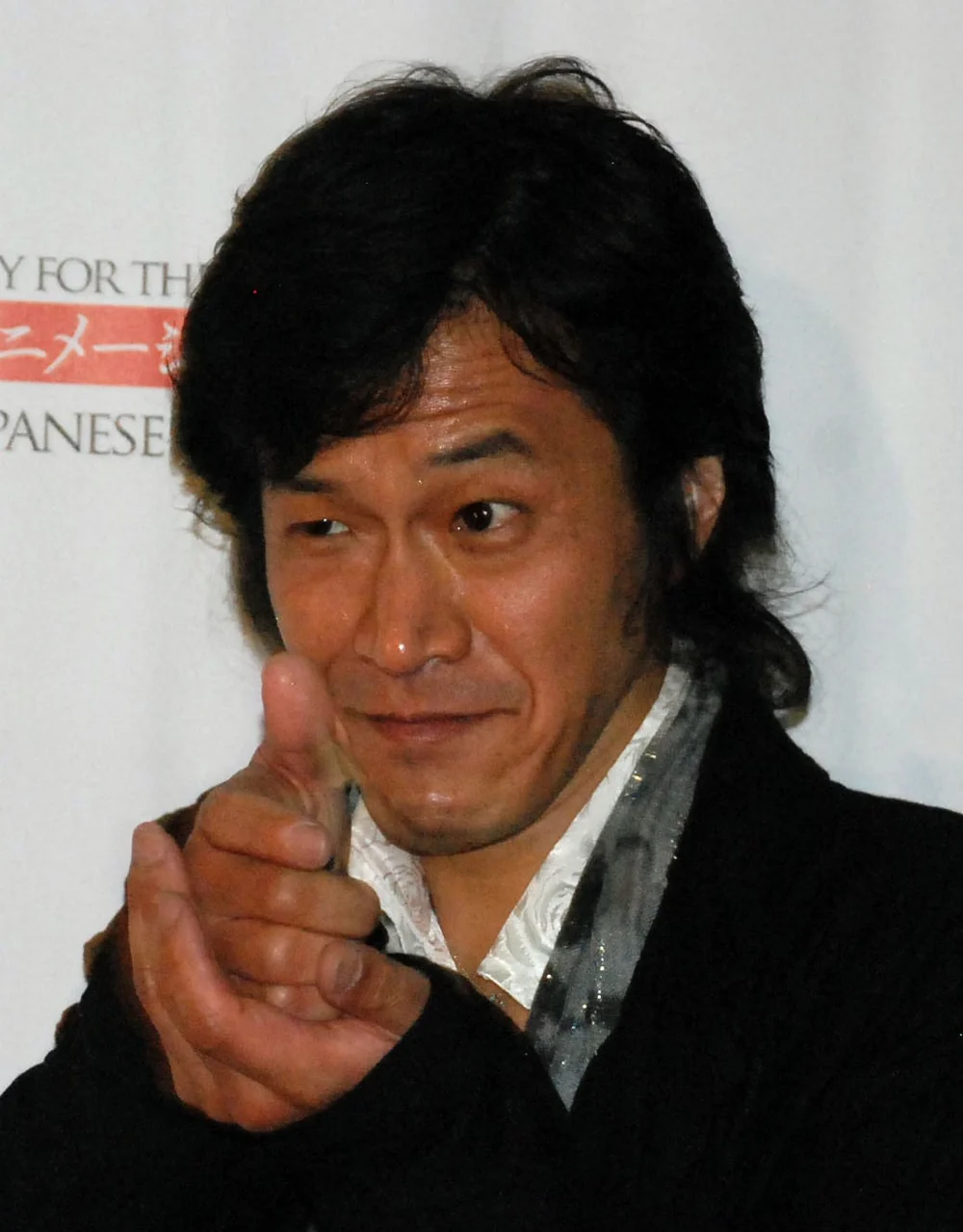 Rikiya Koyama, Japanese voice of Cumber and Kadem